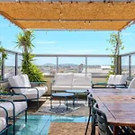La-haut - Rooftop - Panorama Sur La Parking